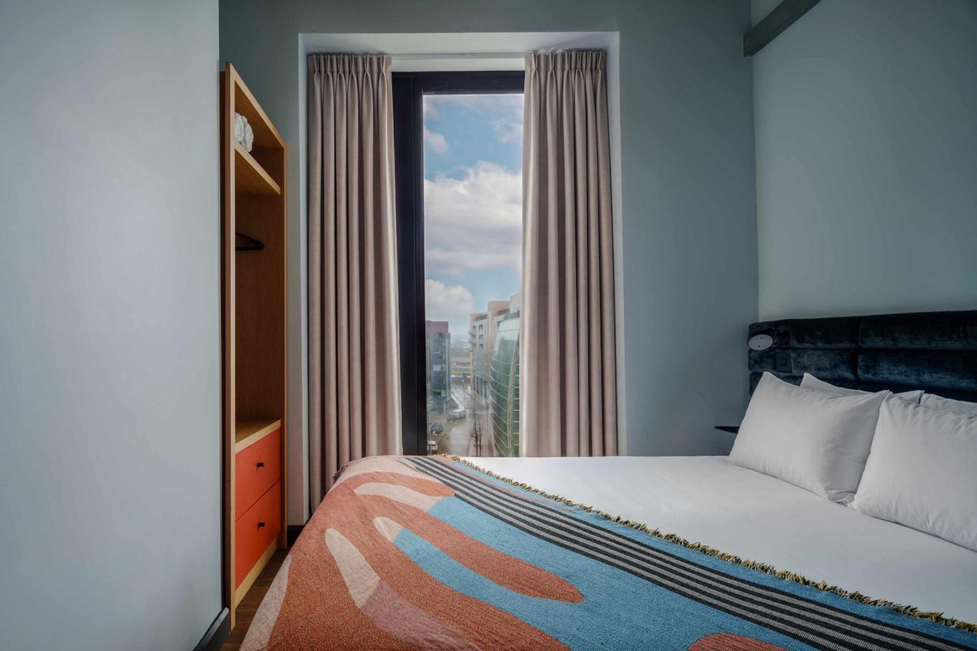 2 Bedroom Beckett Suite